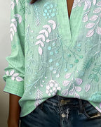 Women's floral blouse with V-neck, lightweight pastel print, spring summer