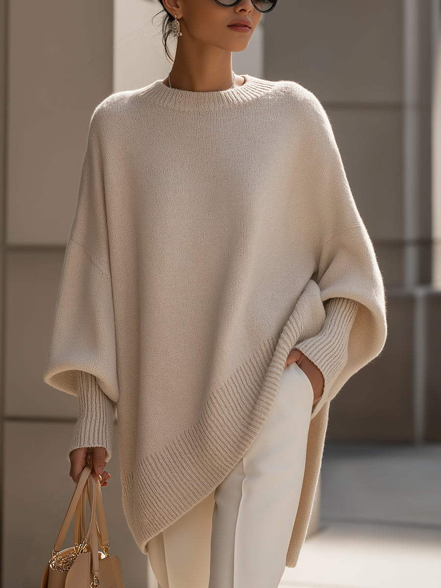 Women oversized pullover sweater in relaxed fit, available in beige black and olive green