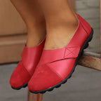 Women's orthopedic slip-on shoes with arch support and wide fit, pain relief
