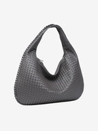 Women's spacious tote bag in multiple colours, everyday shoulder carry