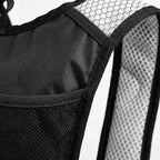 Cycling hydration backpack 10L black, water bladder compatible, scratch-resistant