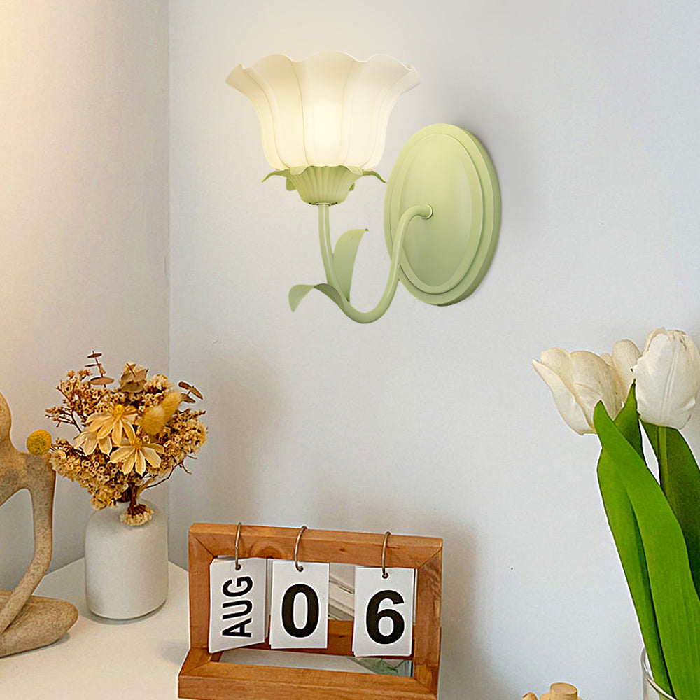 Green floral glass wall lamp, 3-step dimmable, 1 or 2-light indoor fixture