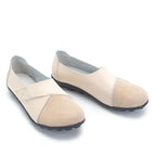Women's orthopedic slip-on shoes with arch support and wide fit, pain relief