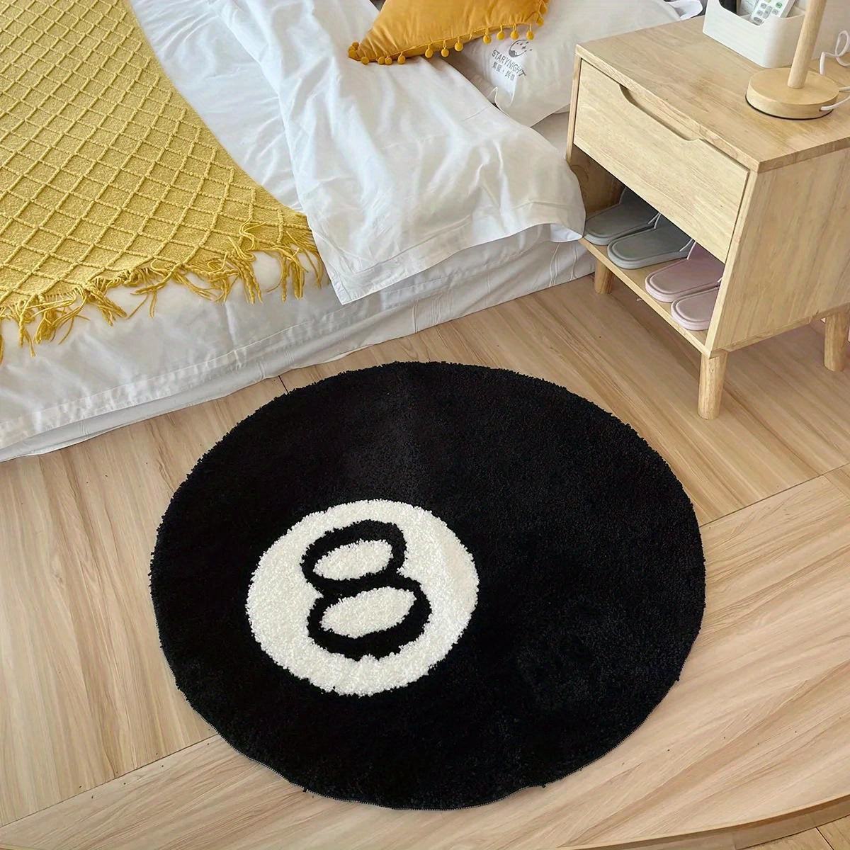 Round black 8-ball tufted rug, non-slip, indoor and outdoor use