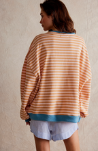 Women oversized striped sweatshirt with dropped shoulders and round neckline
