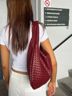 Women's spacious tote bag in multiple colours, everyday shoulder carry