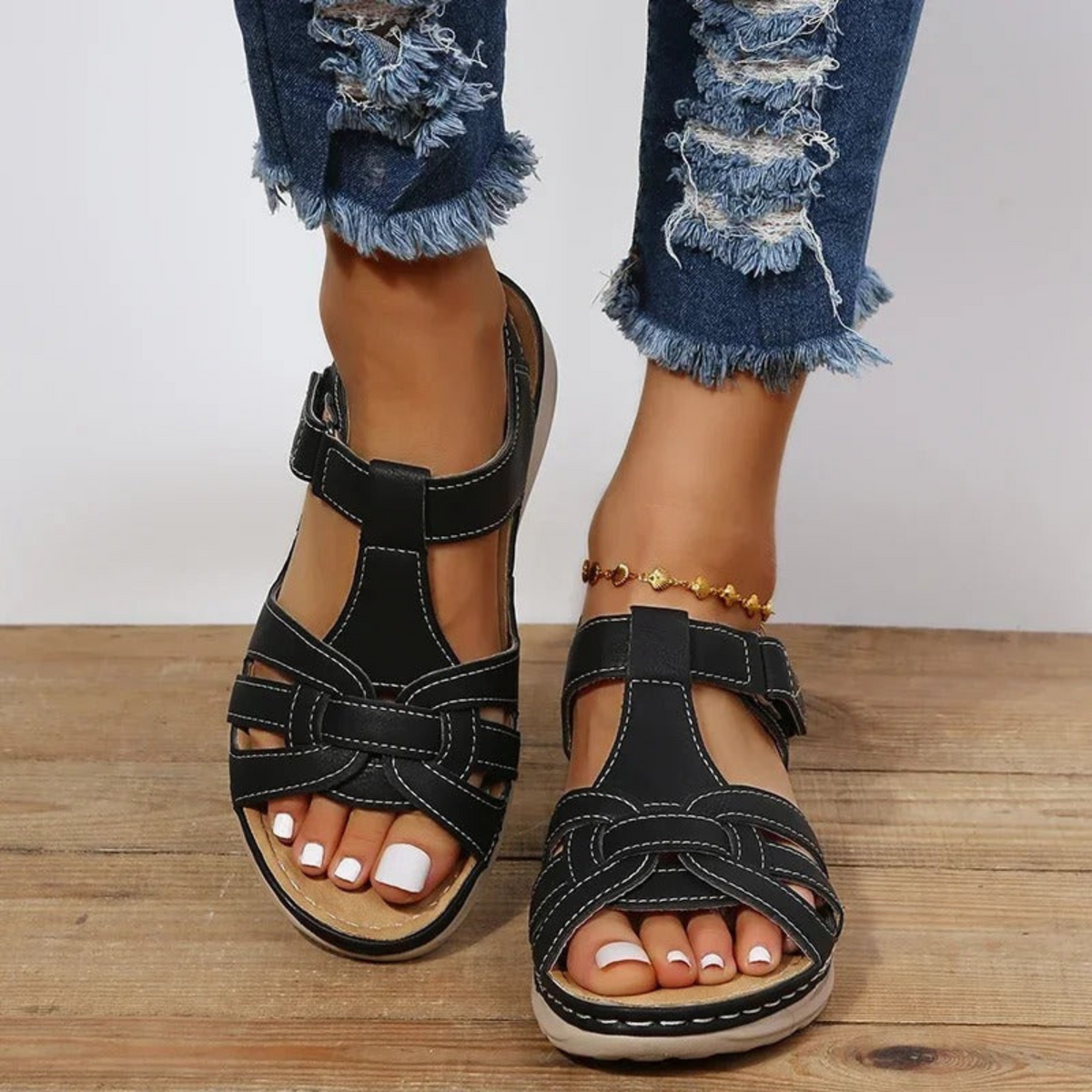 Women's orthopedic sandals with arch support and ergonomic footbed, brown and black