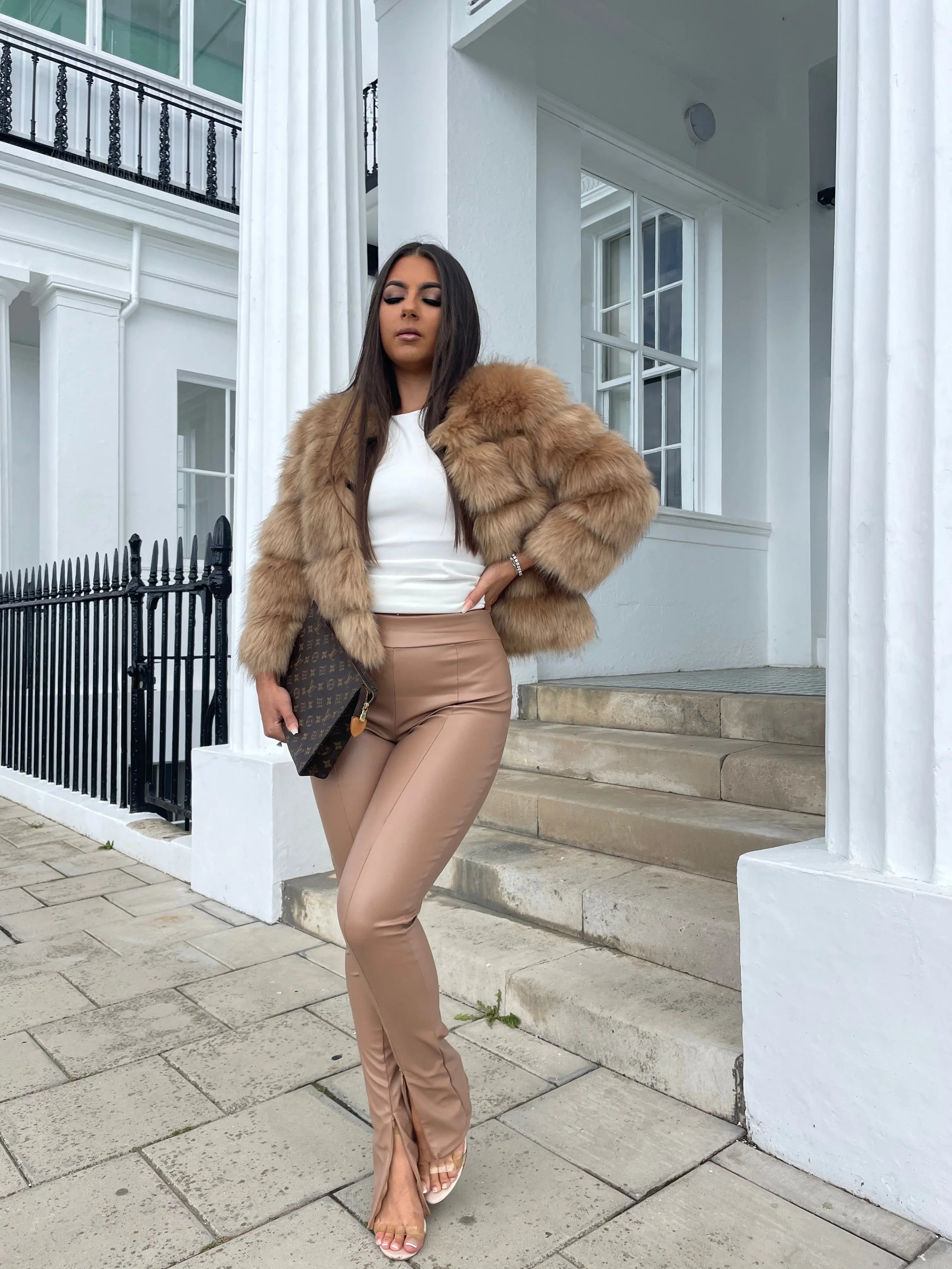 Faux fur coat women's glamour jacket in soft animal-friendly synthetic fur
