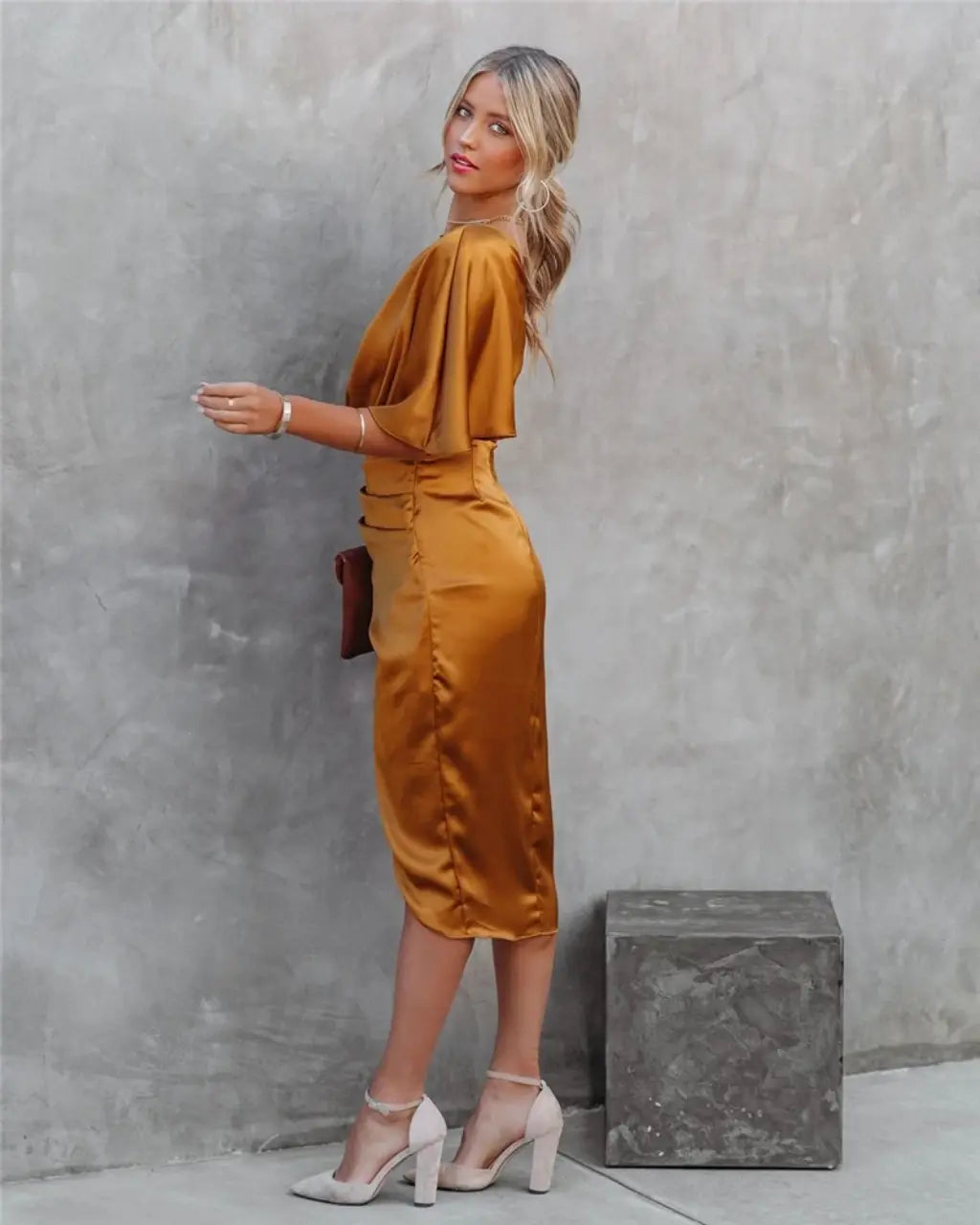Women's asymmetric one-shoulder draped midi dress for evening occasions