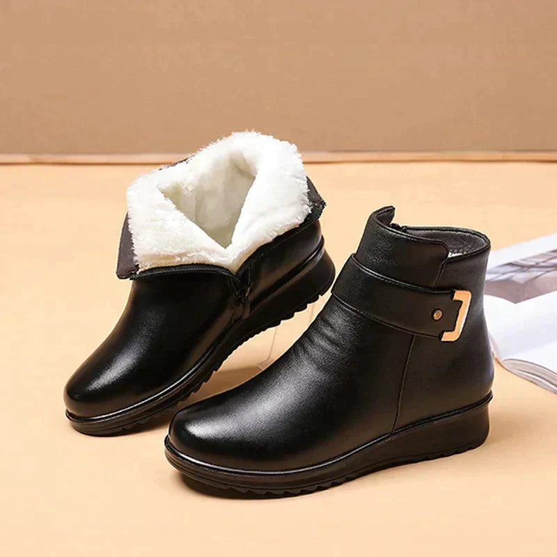 Arch Support Boots for Women | Winter Lined Cushioned Footbed Wide Fit