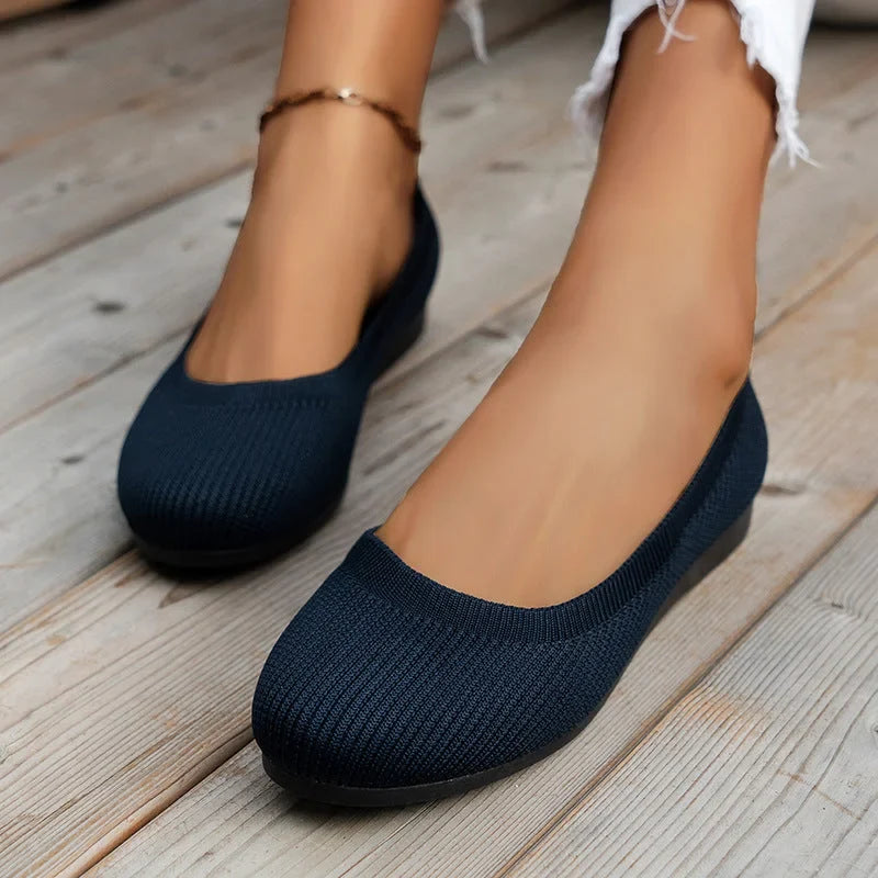 Women breathable knit non-slip sneakers lightweight slip-on casual shoes