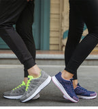 Women's ergonomic sneakers with arch support and breathable upper, wide fit