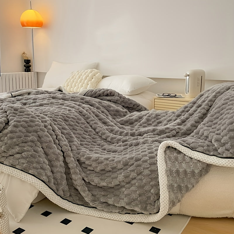 Microfiber blanket soft lightweight stripe design for couch bed and travel all seasons