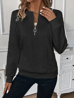 Women's soft knit sweater in versatile everyday style, feminine cut