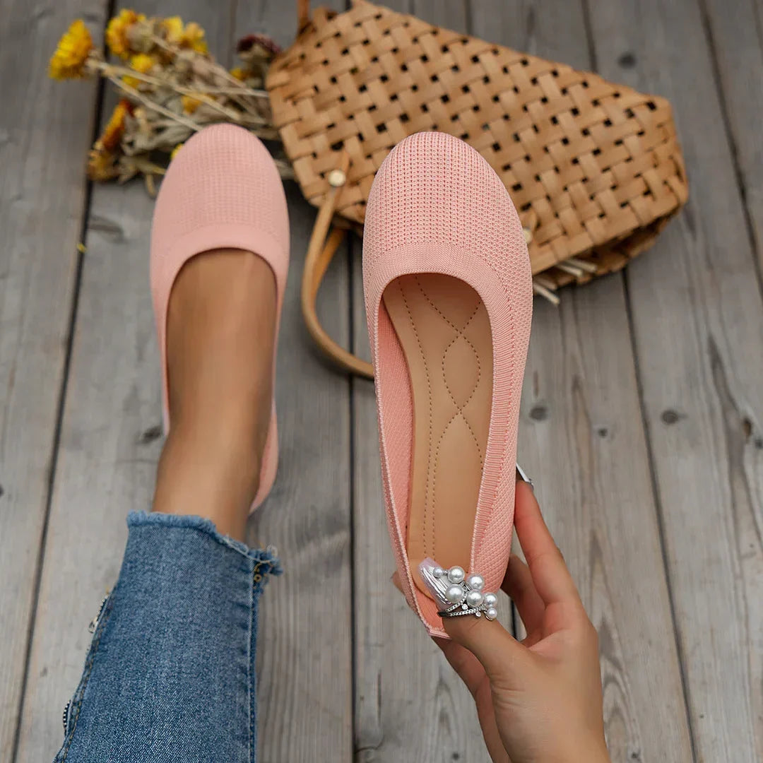 Women breathable knit non-slip sneakers lightweight slip-on casual shoes