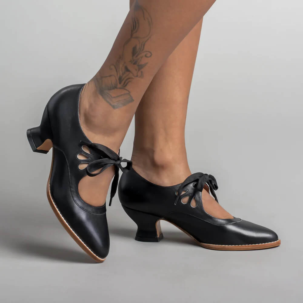 Women's orthopedic heels with full-foot support, wide and narrow fit, available in multiple colours