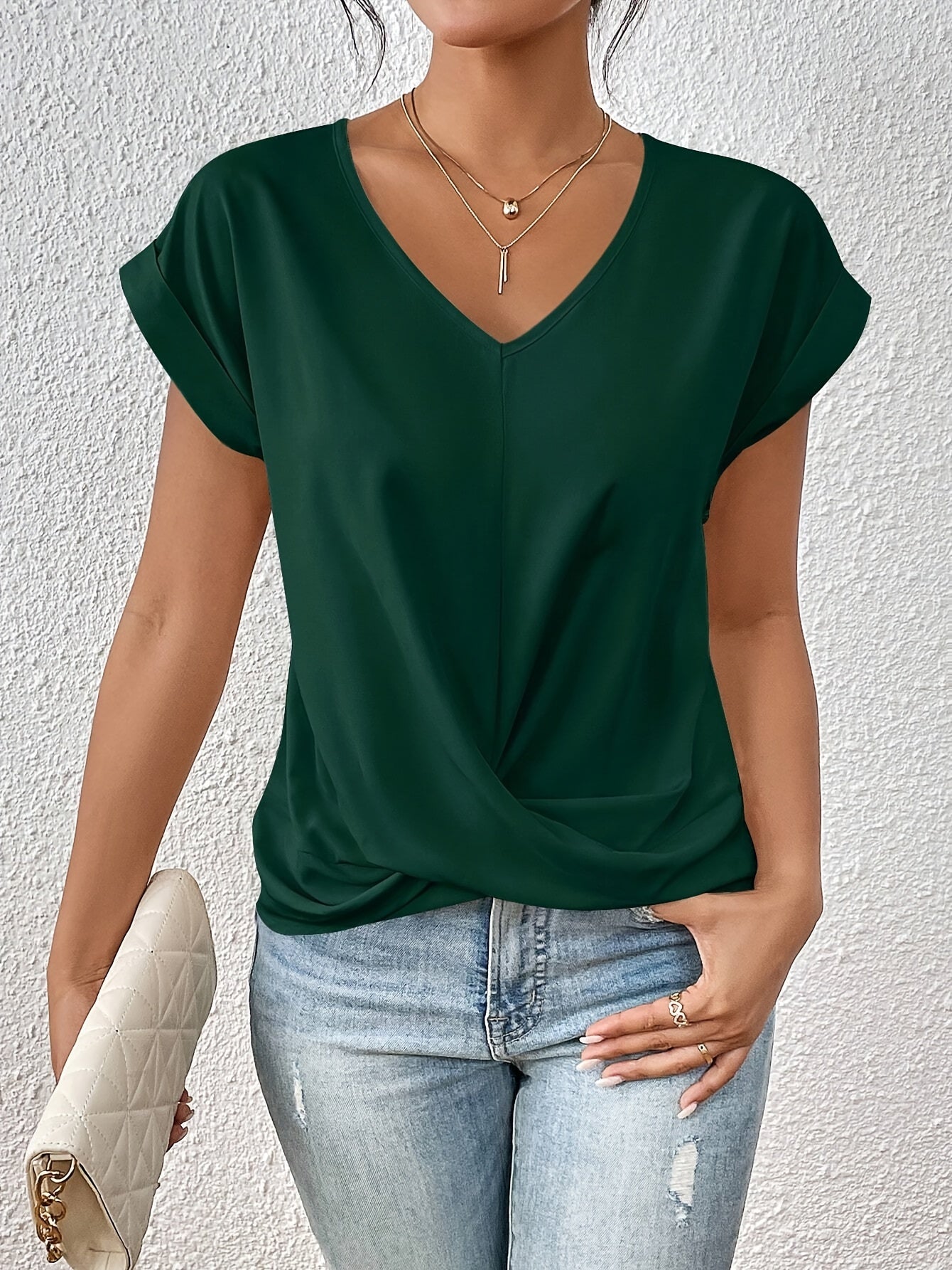 Women's casual t-shirt with sweetheart neckline, short sleeves, relaxed everyday fit