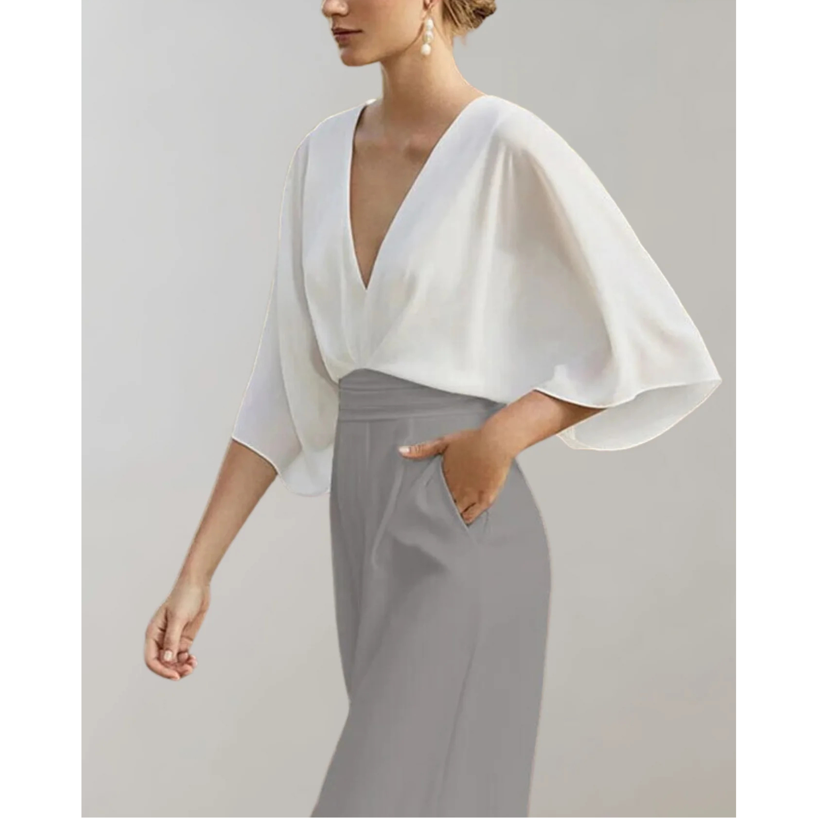 Women's wide leg jumpsuit in fluid lightweight fabric, fitted waist, elegant silhouette