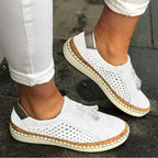 Slip-on shoes narrow fit with arch support and breathable knit upper