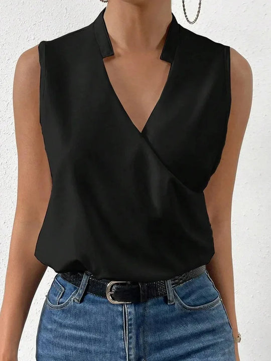Women V-neck sleeveless blouse floral print lightweight relaxed fit