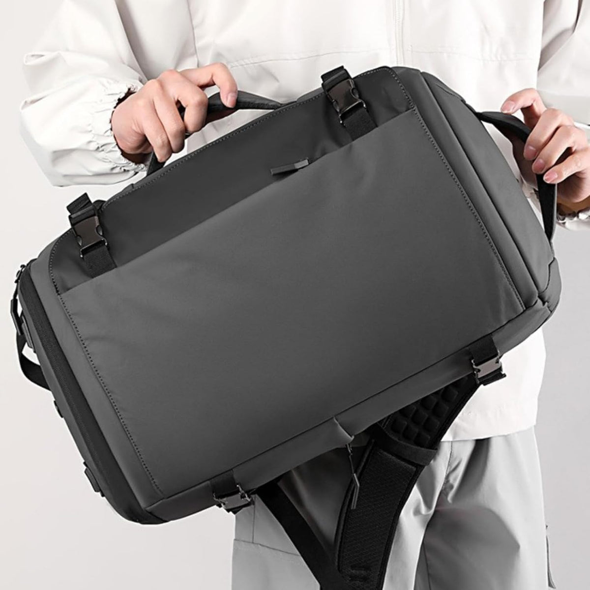 Waterproof 15" laptop backpack with 270° side opening and USB-C charging port