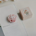 Carnation scented candle decorative paraffin gift for Mother's Day Valentine's Day Christmas