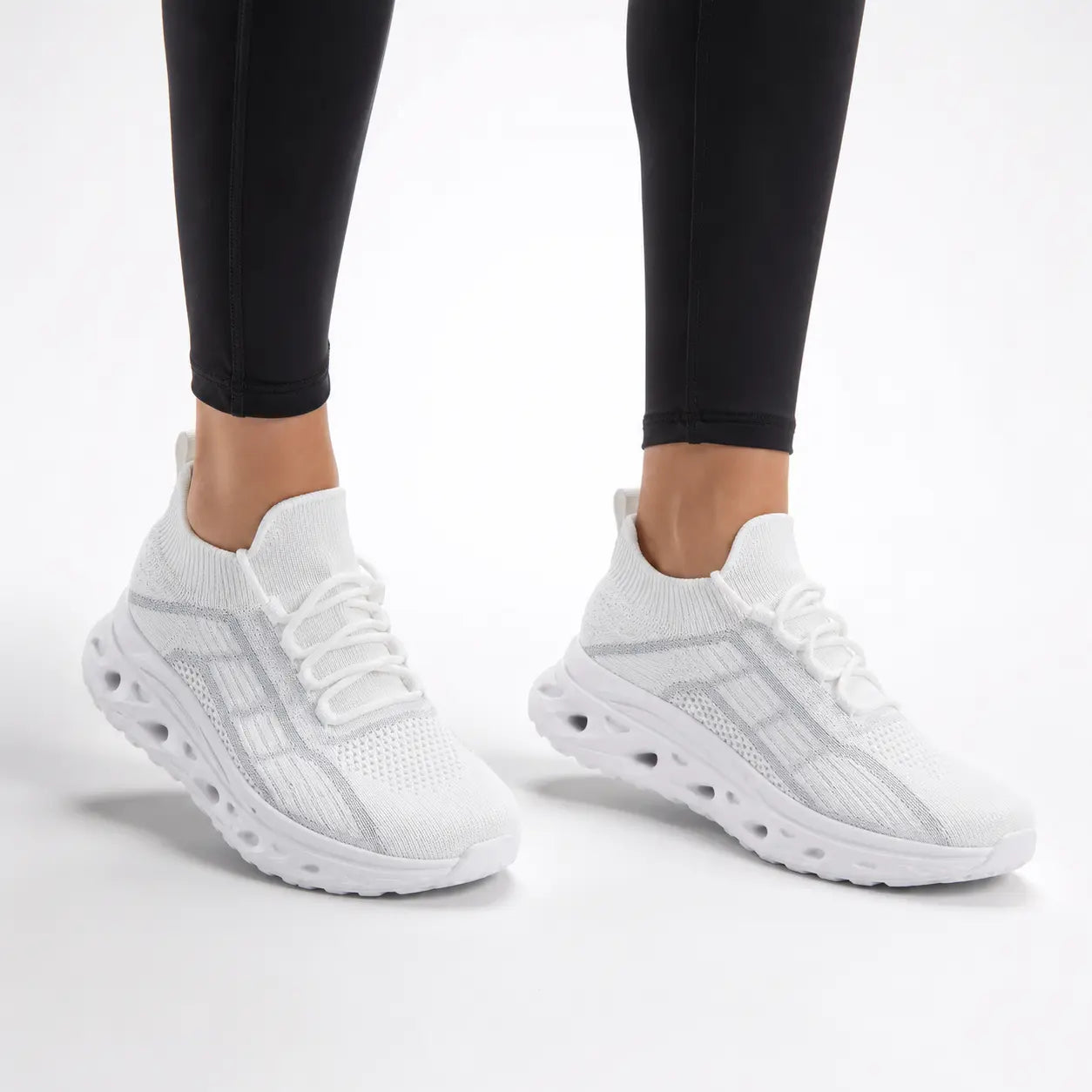 Walking sneakers wide toe box orthopedic flexible sole lace-up, available in 6 colours