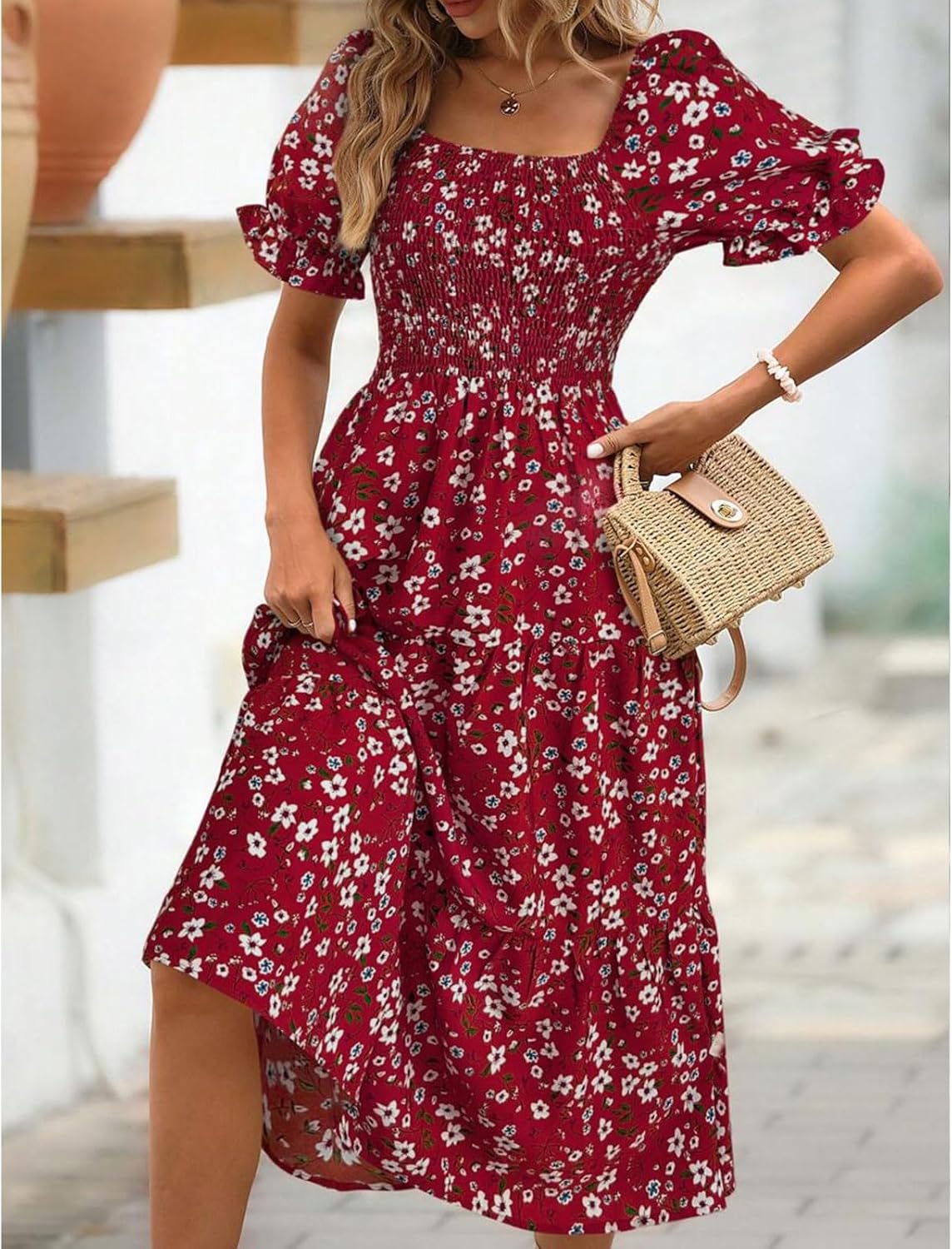 Women's floral mini dress with puff sleeves and tied waist, summer style