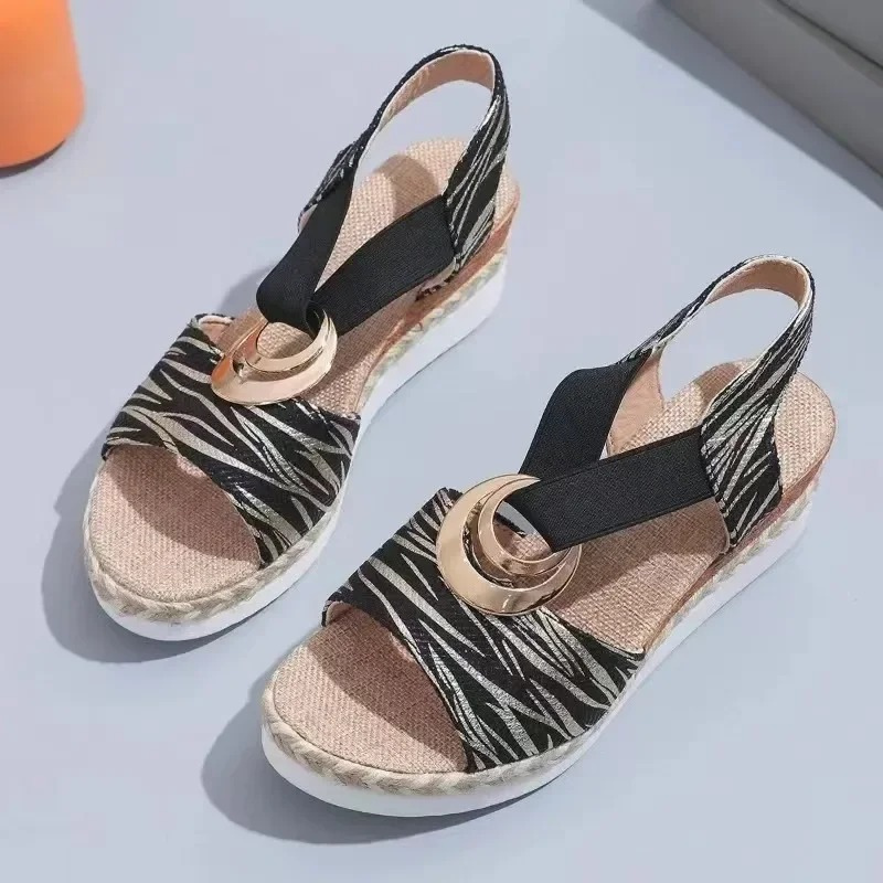 Women sandals buckle strap slip on flat lightweight breathable