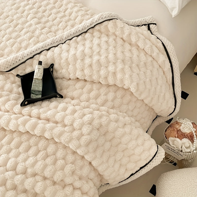 Microfiber blanket soft lightweight stripe design for couch bed and travel all seasons