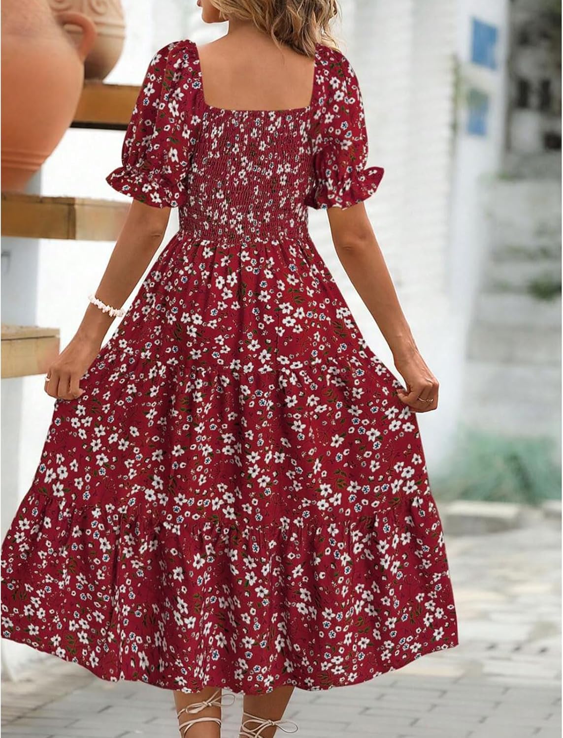 Women's floral mini dress with puff sleeves and tied waist, summer style