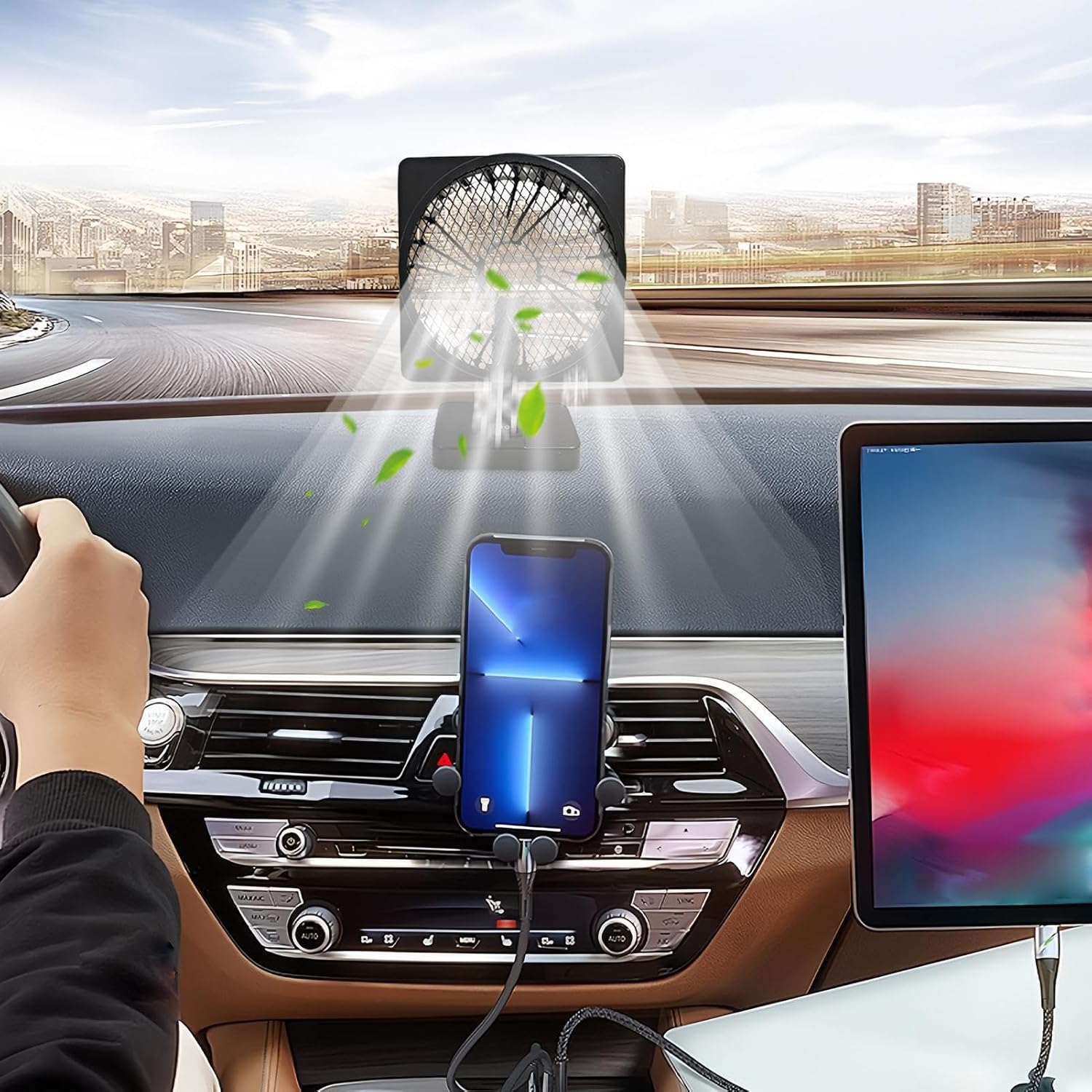 Car cooling fan 12V USB with 360° rotation, quiet brushless motor