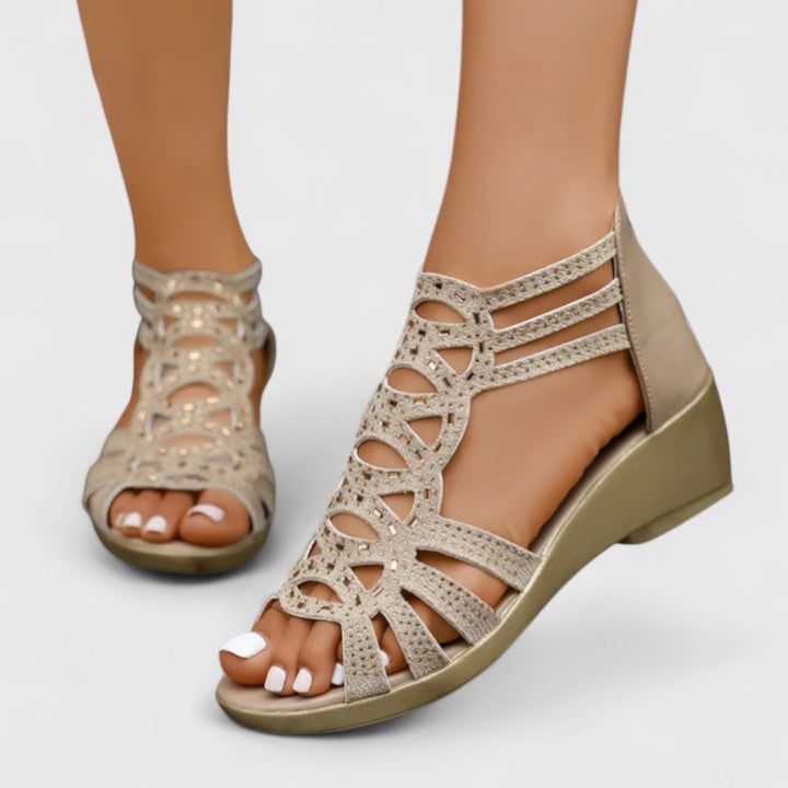 Women Flat Sandals Open Toe Comfortable Cushioned Footbed Support