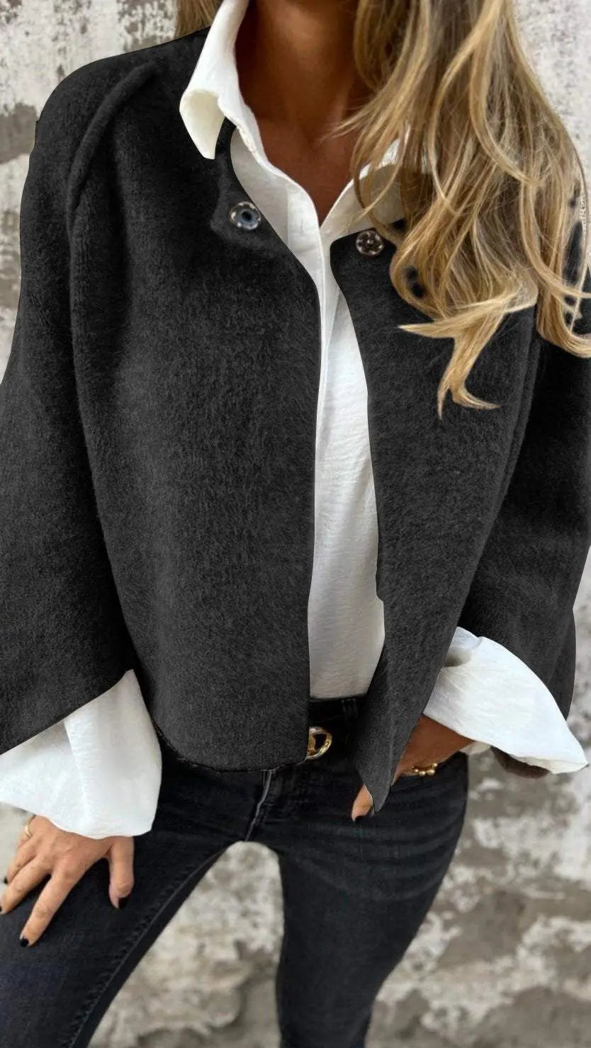 Women wool coat round neck long sleeves in beige and black