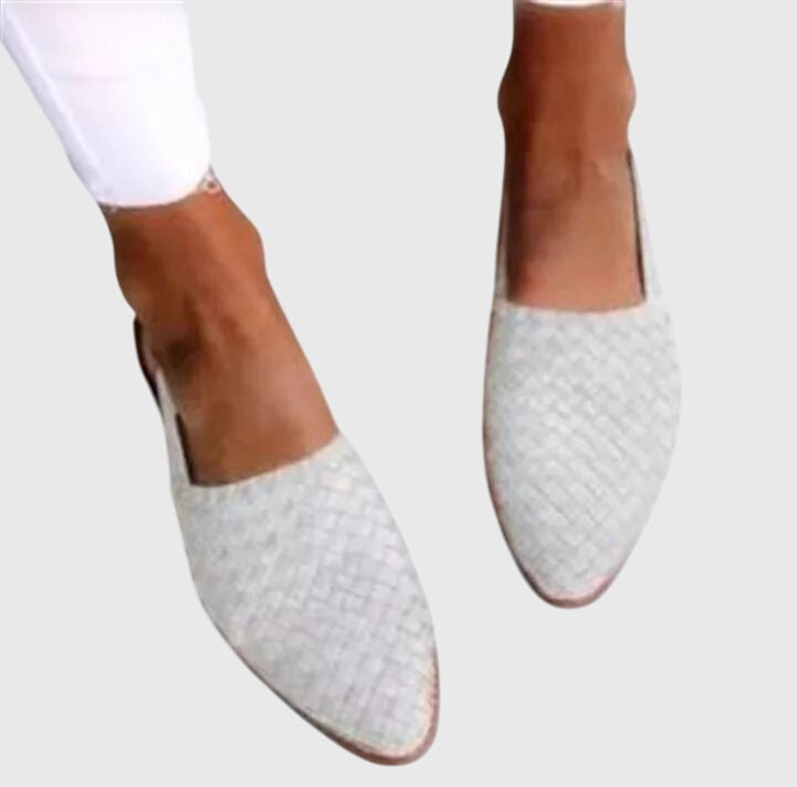 Women's woven slingback flats with adjustable buckle strap, pointed toe, orthopaedic summer flat shoes