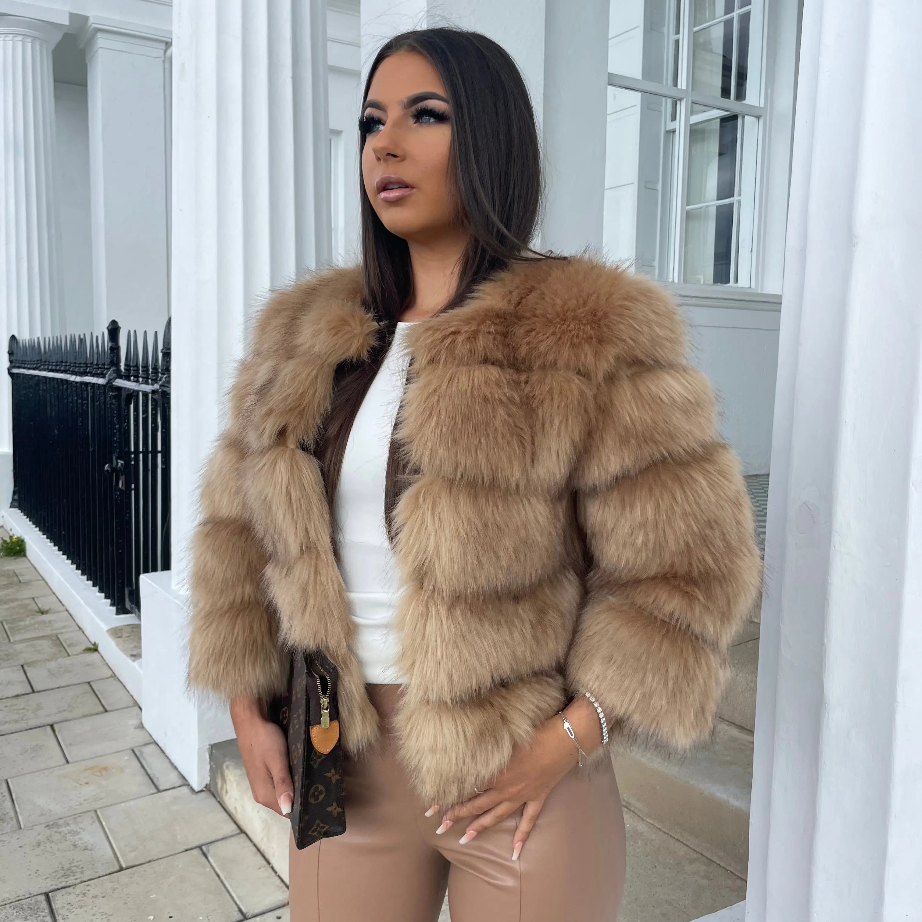 Faux fur coat women's glamour jacket in soft animal-friendly synthetic fur