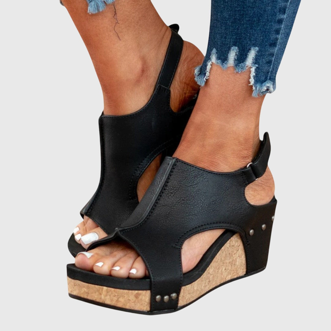 Orthopedic sandals for women with cushioned insole and adjustable buckle wedge