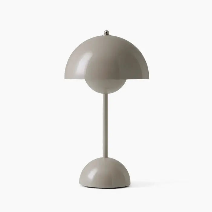 Retro globe table lamp 3W dimmable LED soft warm light