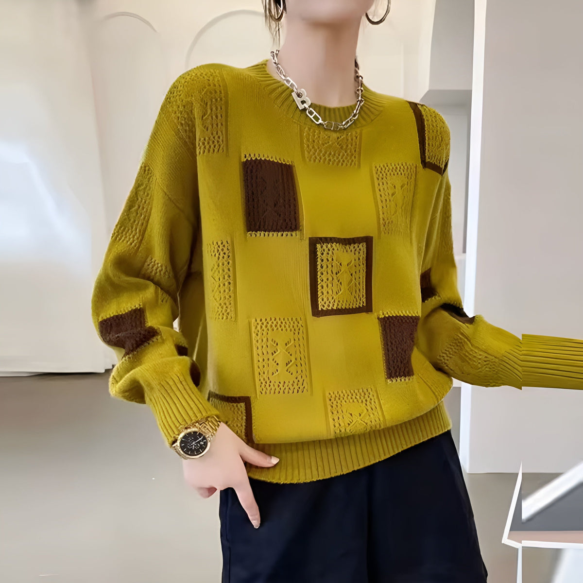 Women knit sweater geometric pattern relaxed fit round neckline