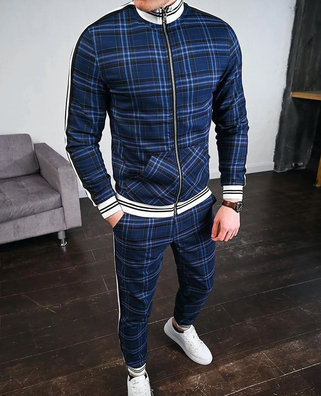 Men's tracksuit set plaid pattern slim fit jacket and pants, casual sportswear