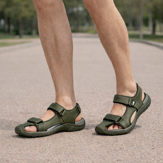 Men's non-slip leather sandals with cushioned casual comfort
