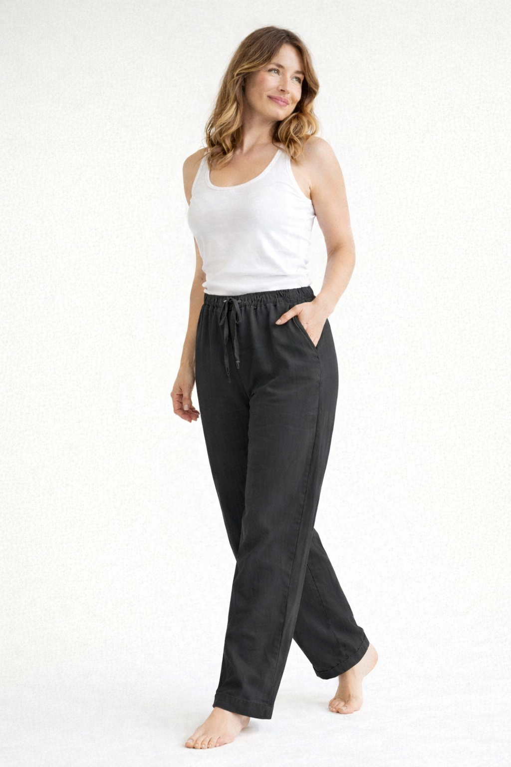 Women high waist loose fit trousers with drawstring waist and side pockets