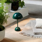 Retro globe table lamp 3W dimmable LED soft warm light