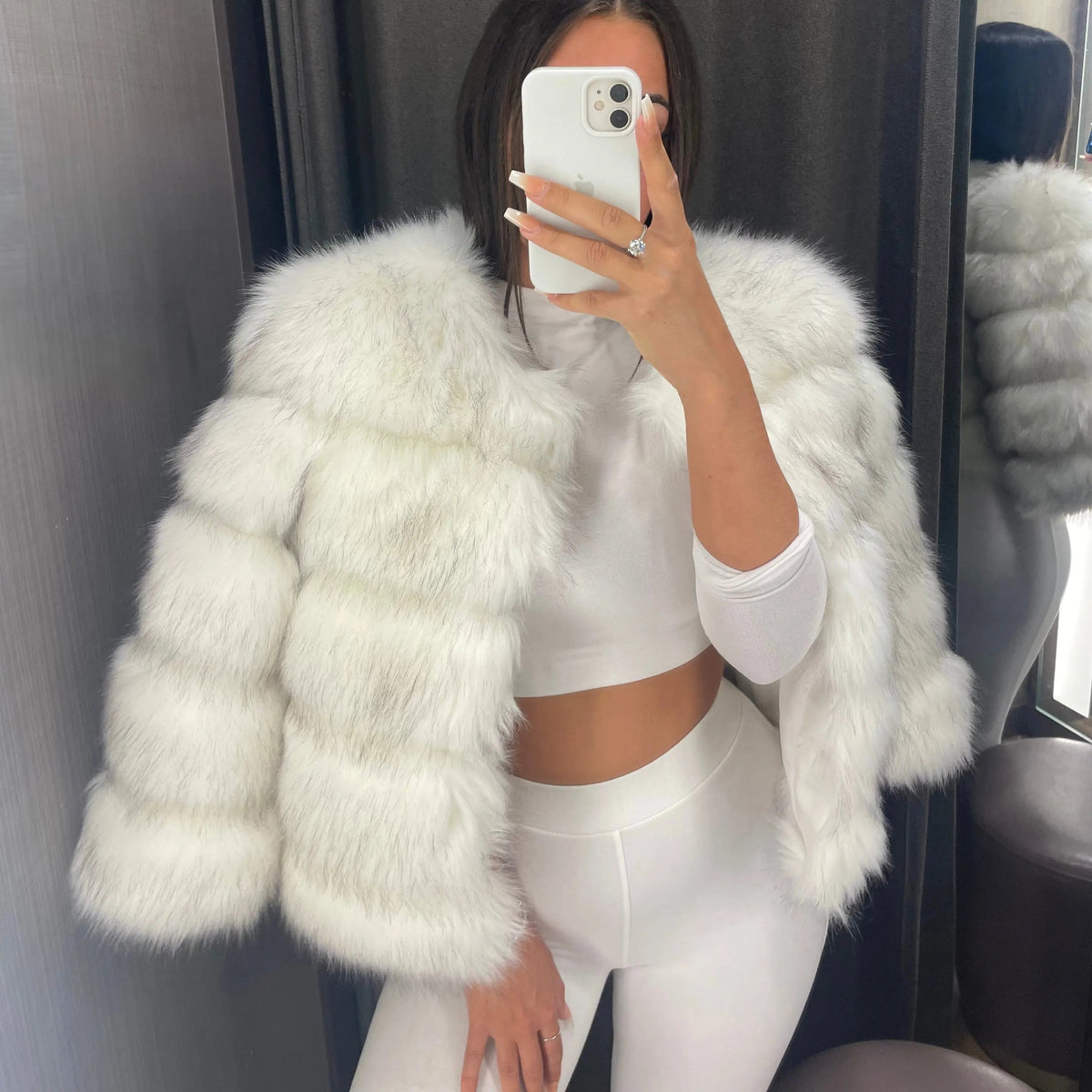 Faux fur coat women's glamour jacket in soft animal-friendly synthetic fur