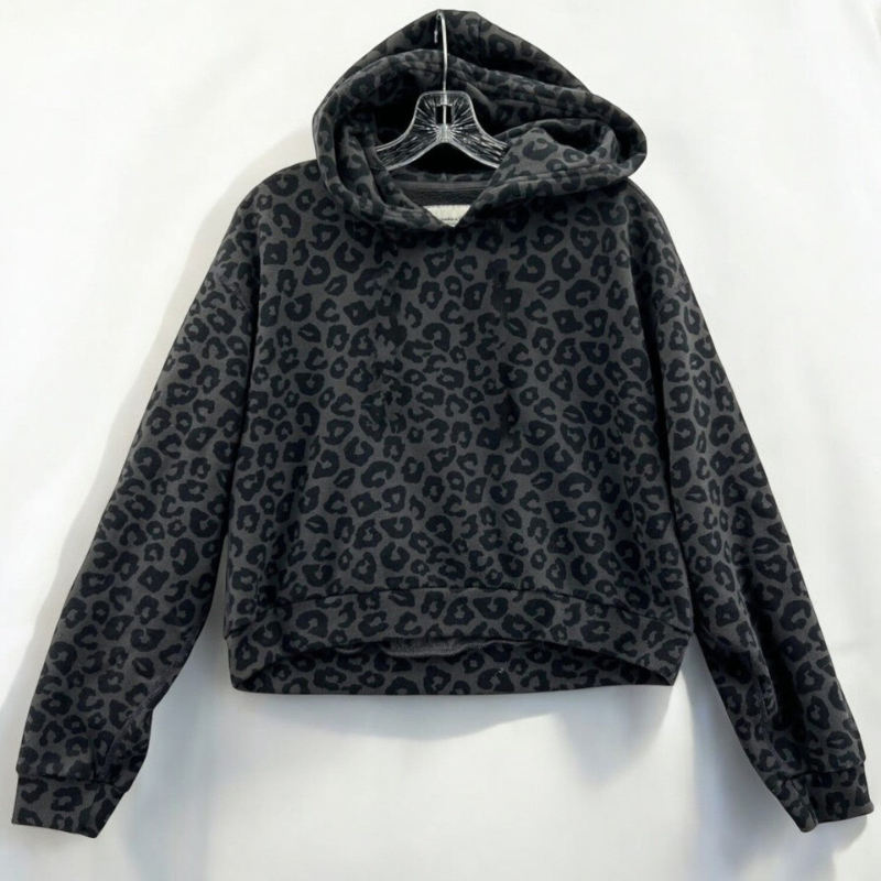 Men oversized leopard print hoodie with kangaroo pocket and adjustable drawstring
