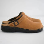 Men leather orthopedic clogs with non-slip sole and cushioned insole