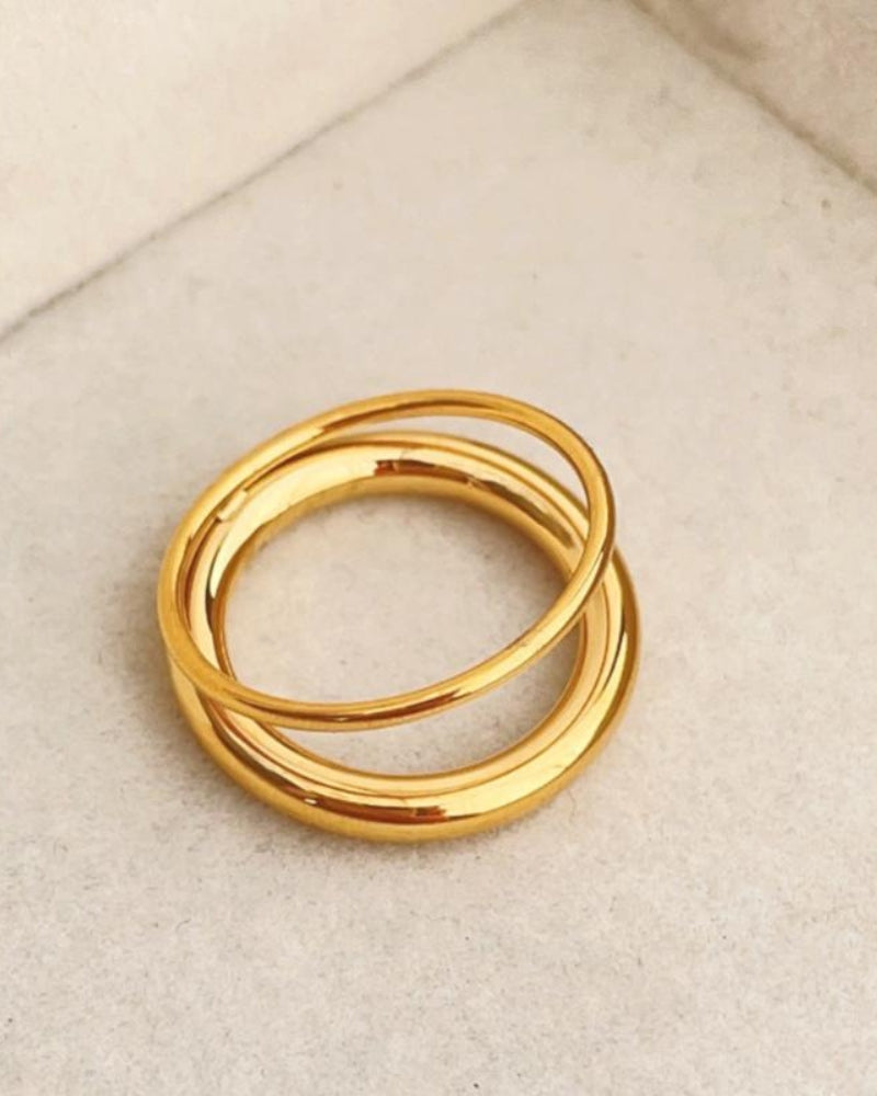 Gold tone infinity band ring for women, adjustable open spiral stainless steel