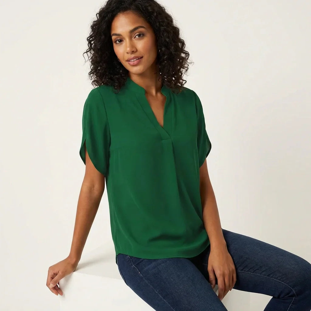 Women's summer blouse with V-neckline and short sleeves, casual lightweight fit