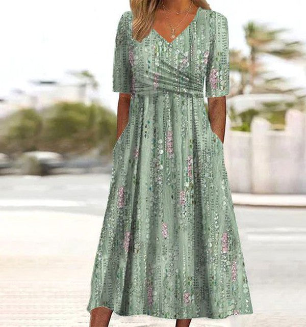 Women's floral summer dress in green, lightweight casual fit with floral print
