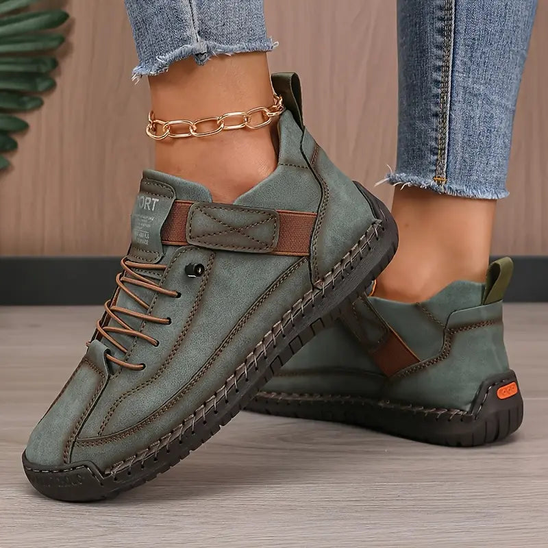 Women's lightweight breathable leather slip-on sneakers with wide toe box